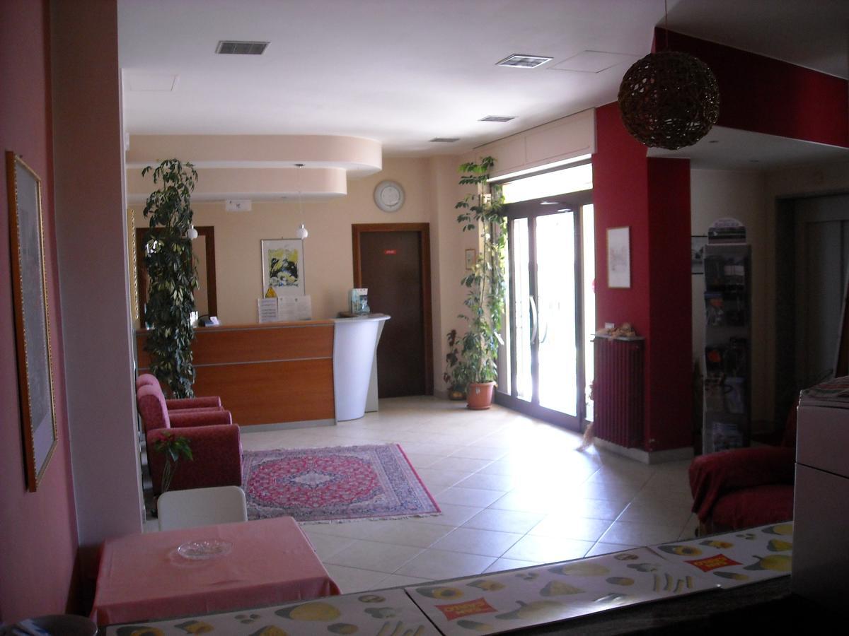 Hotel Caimo Bed-Breakfast Lagonegro Exterior photo