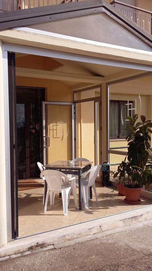 Hotel Caimo Bed-Breakfast Lagonegro Exterior photo