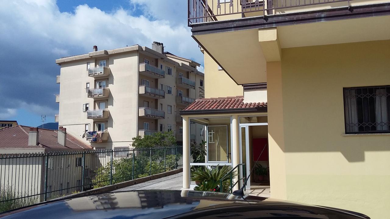 Hotel Caimo Bed-Breakfast Lagonegro Exterior photo